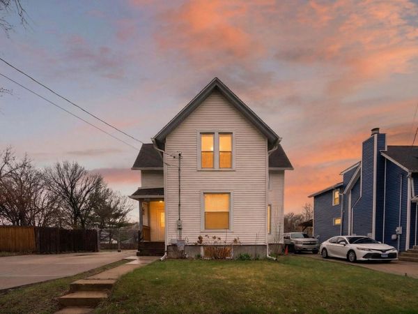 1210 Fairview Avenue, Rockford, IL 61101