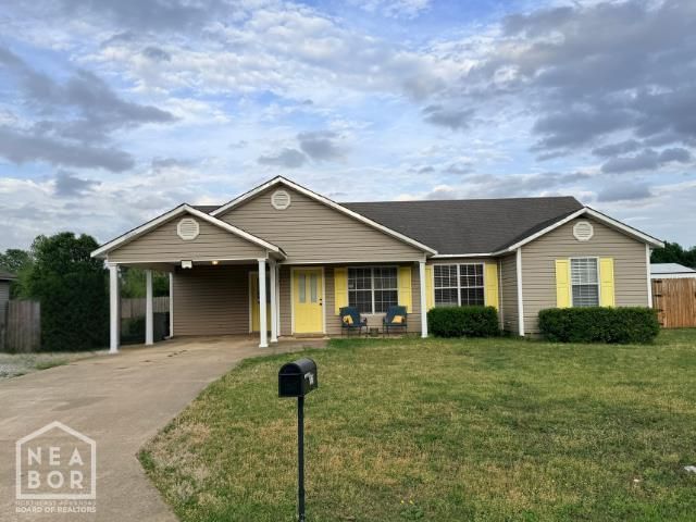 605 Marion Street, Paragould, AR 72450 Main Photo