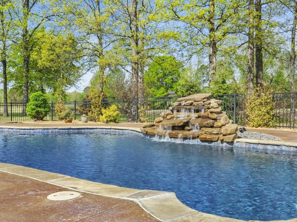26 Turnberry Dr., Cabot, AR 72023