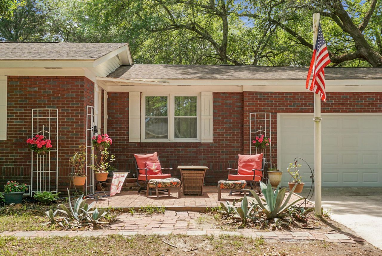 106 Edmund Road Photo 4