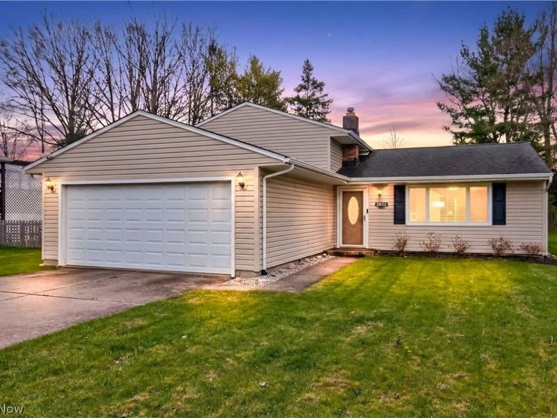 3802 Bramblewood Drive, Brunswick, OH 44212 Photo 2