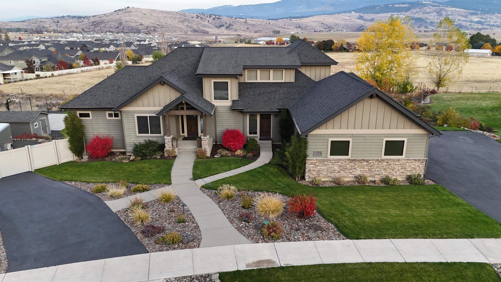 18211 E Memory Ln primary photo