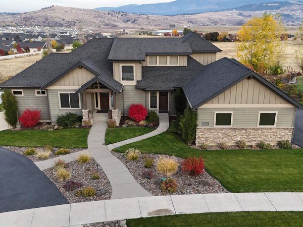 18211 E Memory Ln, Greenacres, WA 99016