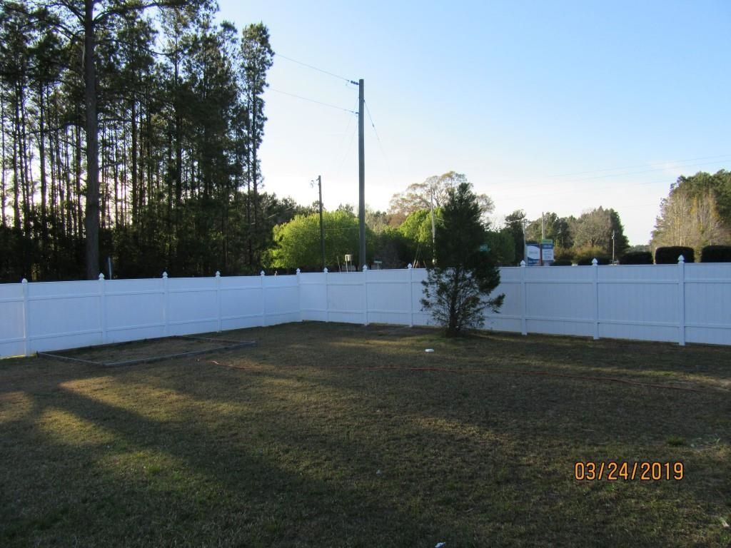 104 Belclare Way Photo 29