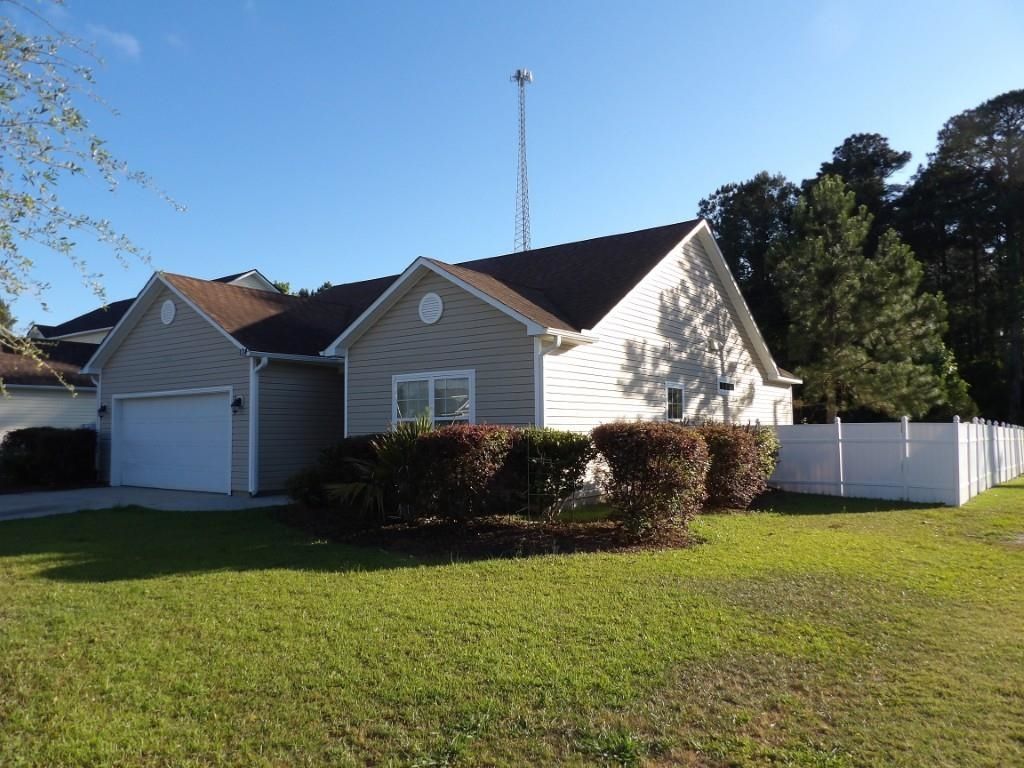 104 Belclare Way Photo 31