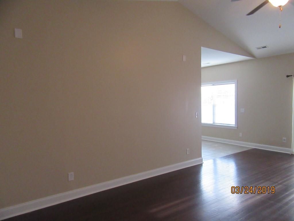 104 Belclare Way Photo 4