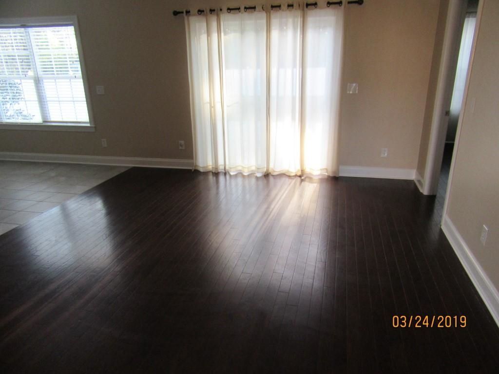 104 Belclare Way Photo 6