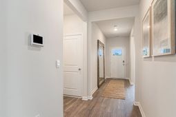 604 Layla Way photo 4