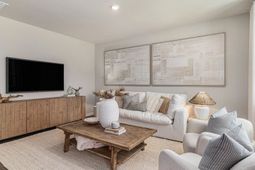 604 Layla Way photo 4