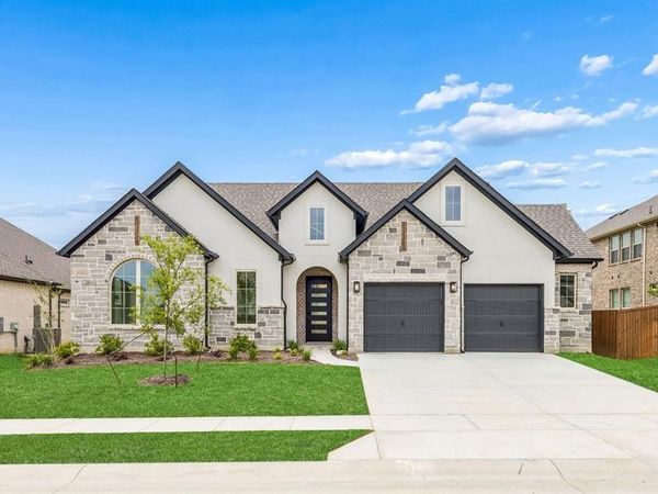 1011 Emerald Trace Drive, Justin, TX 76247