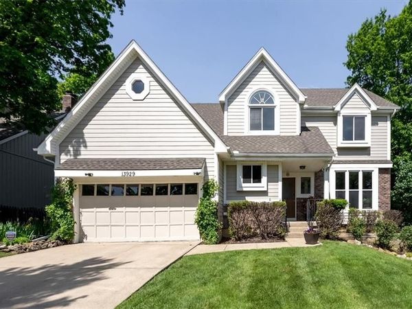 13929 W 76th Circle, Lenexa, KS 66216