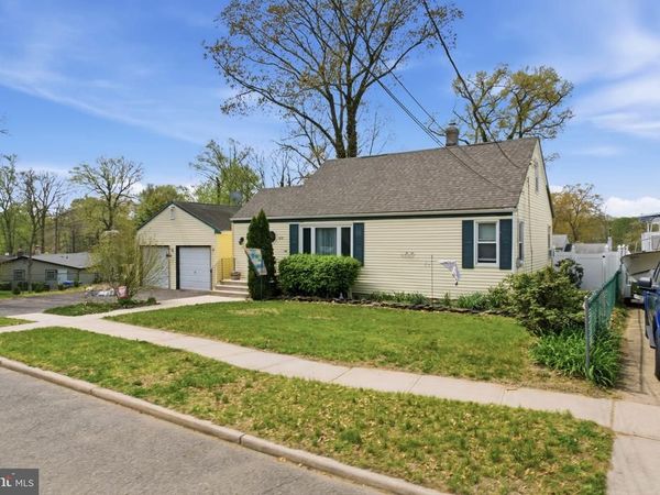 1408 WALL AVENUE, BURLINGTON, NJ 08016