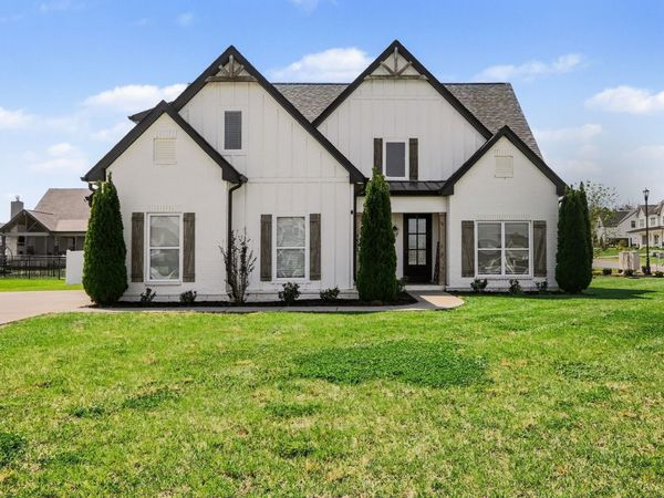 9802 Sunfish Ct , Murfreesboro, TN 37129