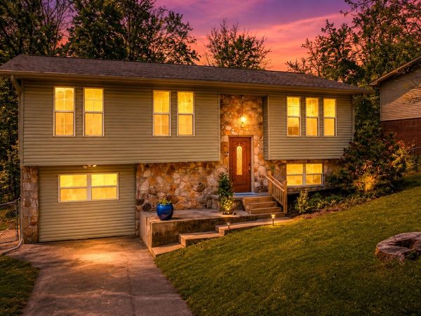 6608 Rockbridge Lane, Knoxville, TN 37921