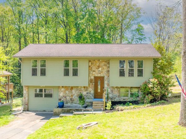 6608 Rockbridge Lane, Knoxville, TN 37921