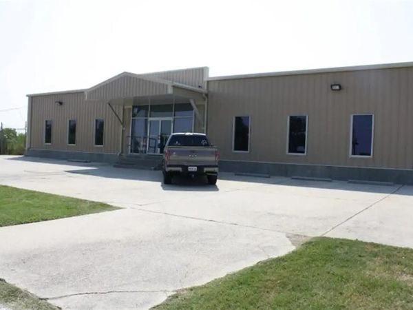 4838 PONTCHARTRAIN Drive, Slidell, LA 70458