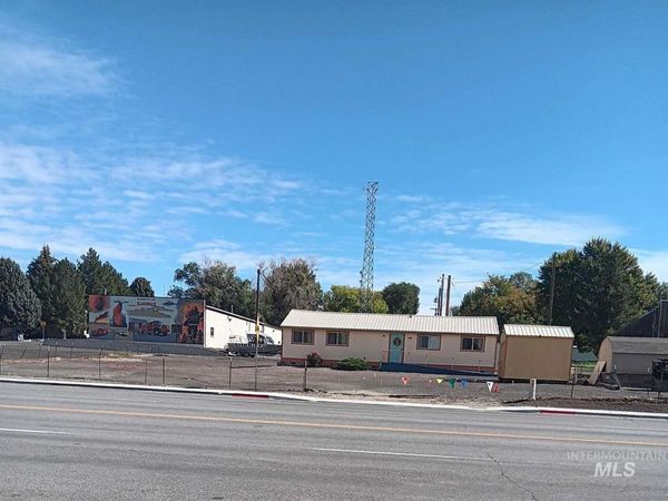 269 S State St, Hagerman, ID 83332