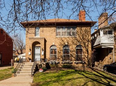 16871 Baylis Street, Detroit, MI 48221