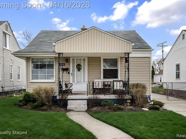 21330 Caledonia Avenue, Hazel Park, MI 48030