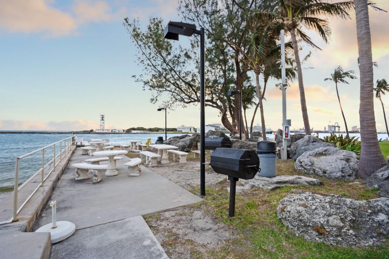 2100 S Ocean Drive, Unit 9b, Fort Lauderdale, FL 33316 Photo