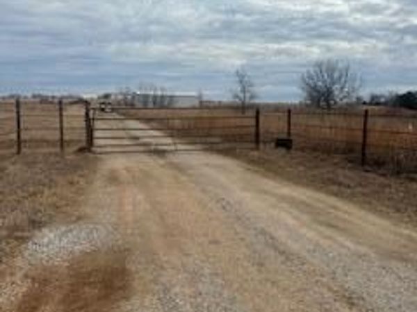 2964 Gene Autry Road, Ardmore, OK 73401
