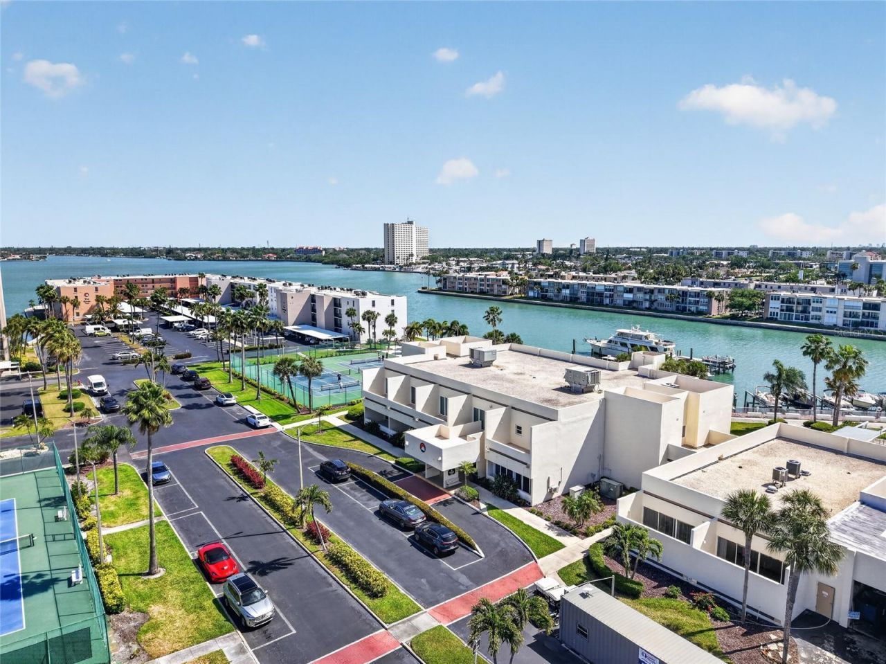 7465 Bay Island Drive S, Unit 217, South Pasadena, FL 33707 Photo