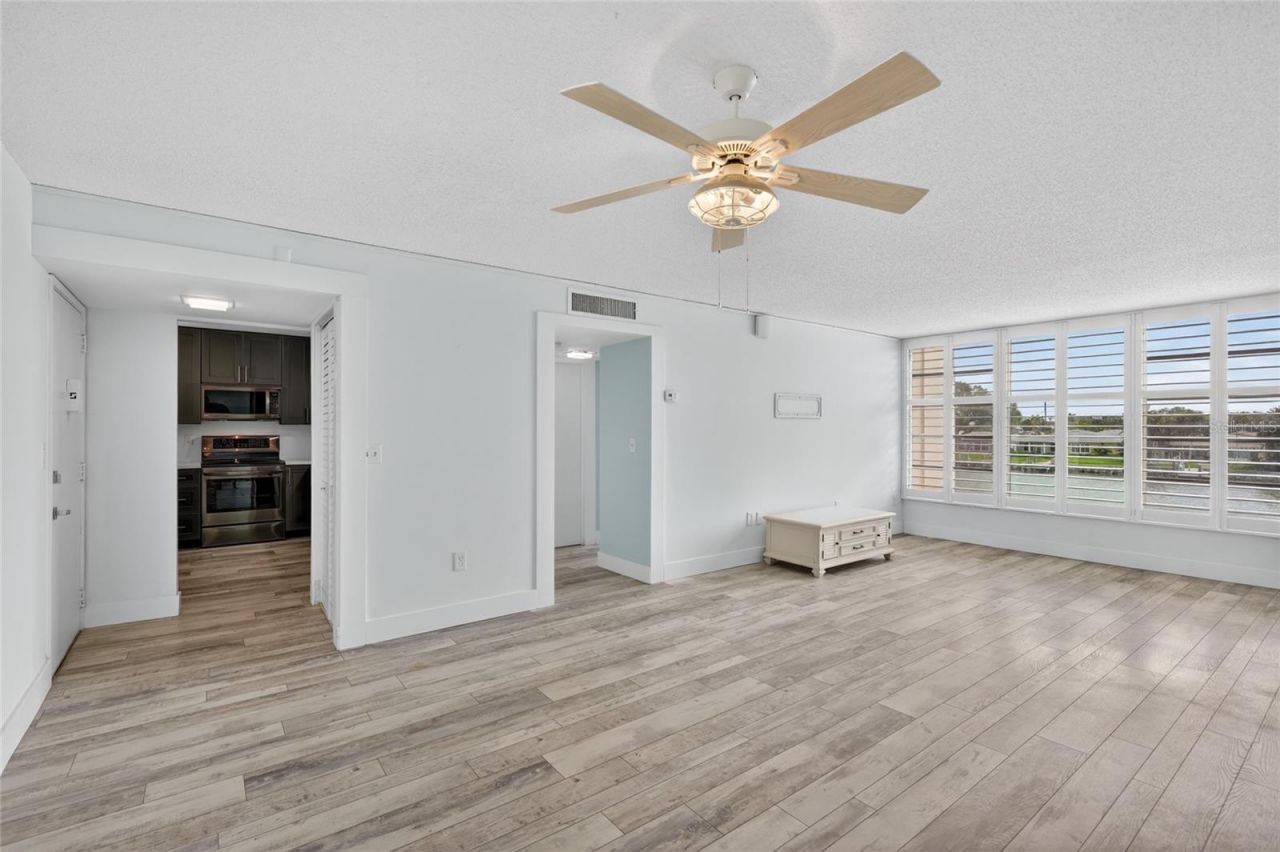 7465 Bay Island Drive S, Unit 217, South Pasadena, FL 33707 Photo