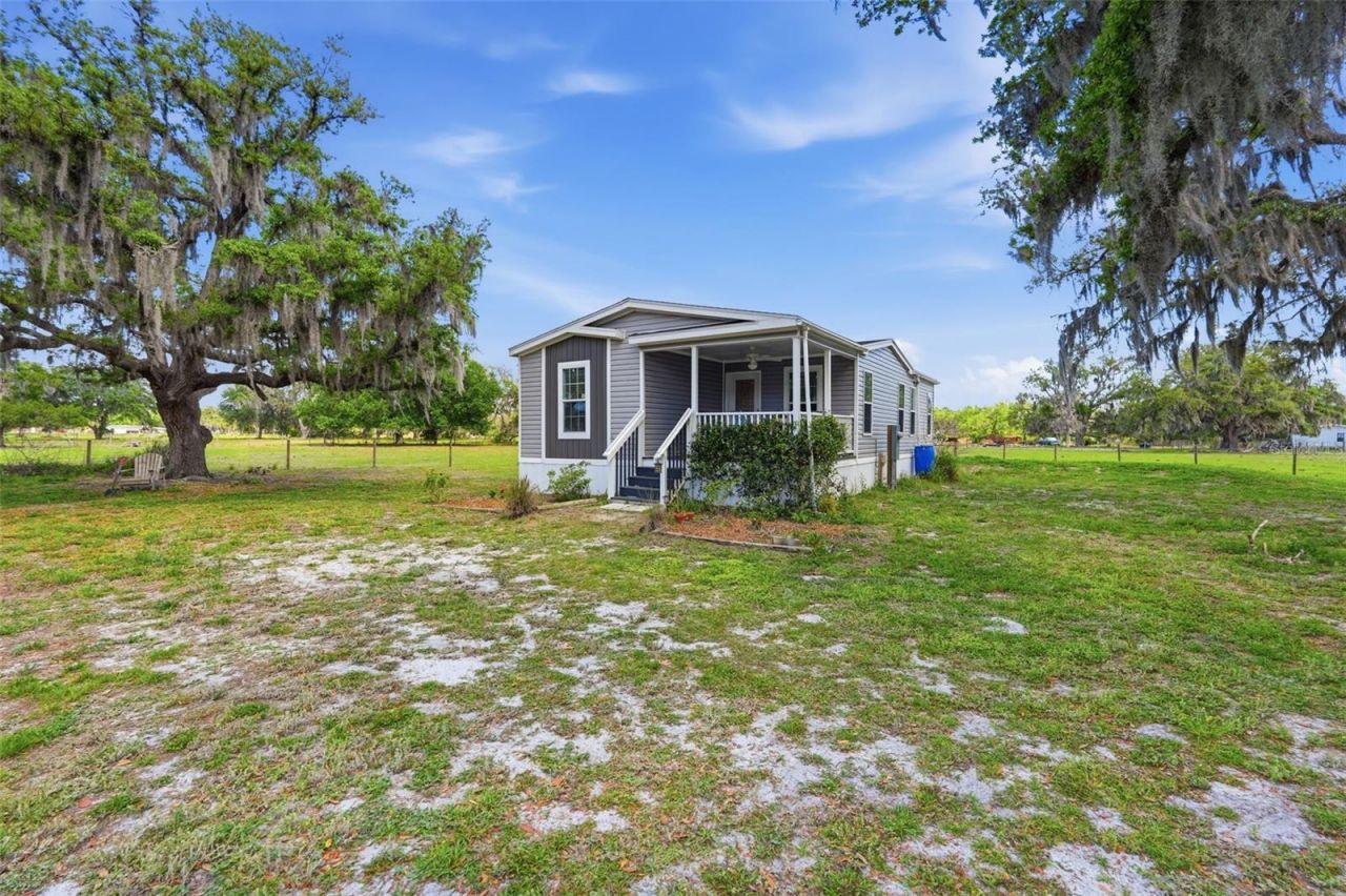 5625 Hog Town Lane, Myakka City, FL 34251 Photo