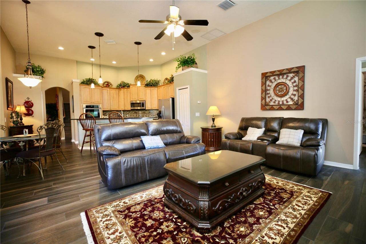 2410 Tea Olive Terrace, Valrico, FL 33594 Photo