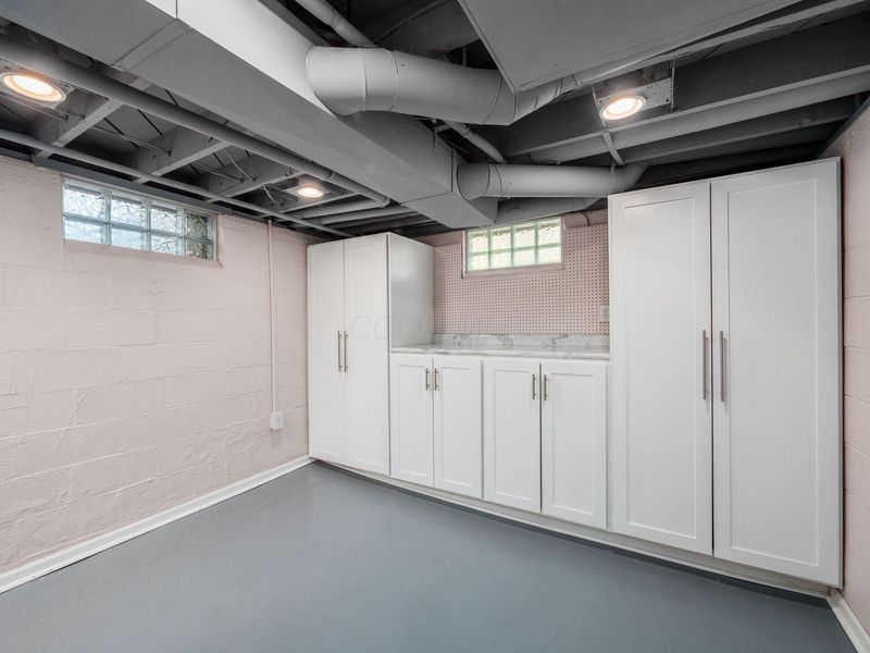 620 E Royal Forest Boulevard, Columbus, OH 43214 Photo 37