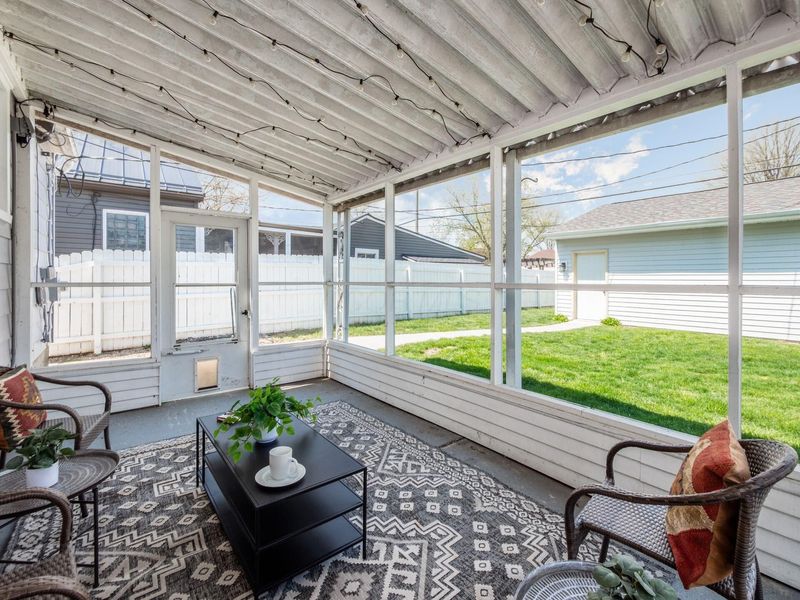 620 E Royal Forest Boulevard, Columbus, OH 43214 Photo 41