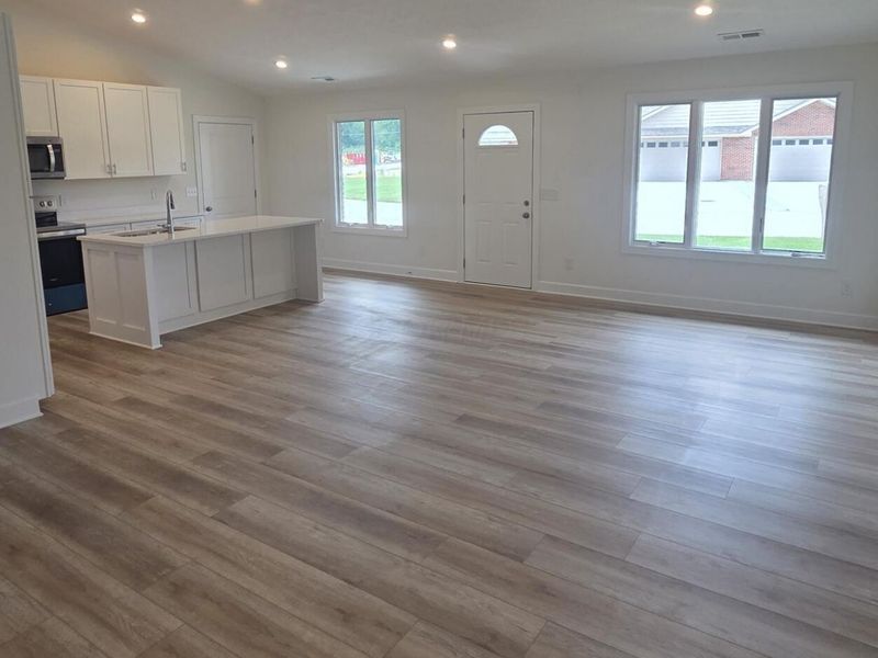 1260 Ashford Drive, Marysville, OH 43040 Photo 4