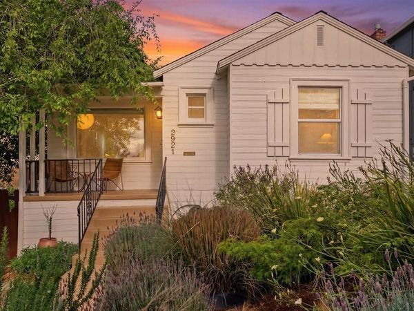 2921 Parker Ave, Oakland, CA 94605