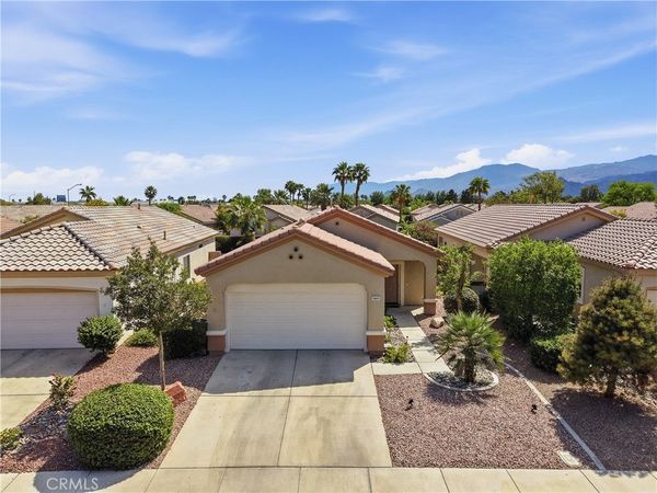 78697 Hampshire, Palm Desert, CA 92211