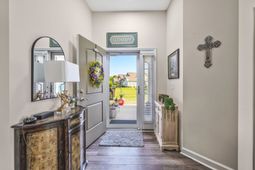 251 Stonewall Circle photo 4