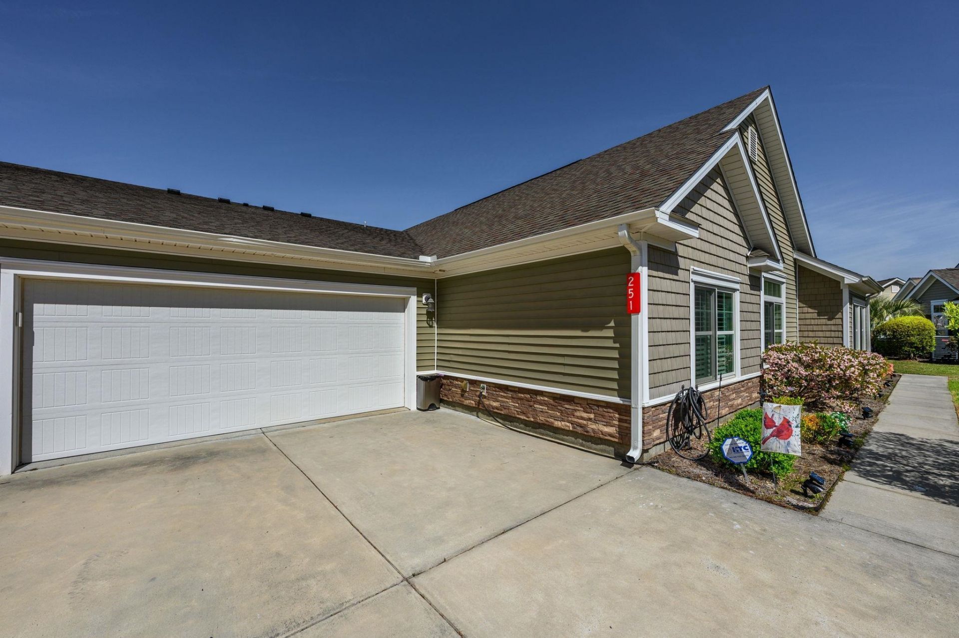 251 Stonewall Circle Photo 26