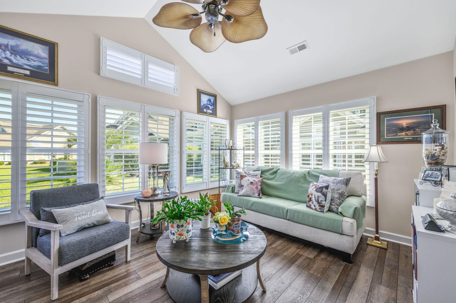 251 Stonewall Circle Photo 5