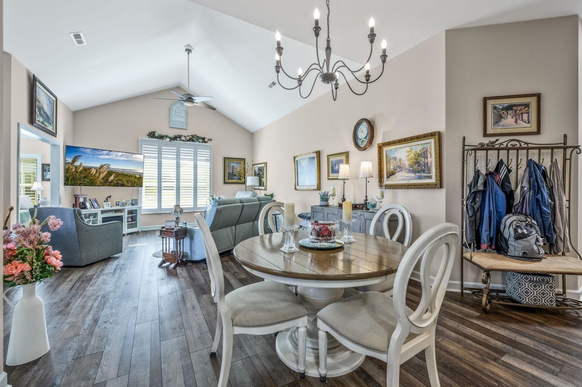 251 Stonewall Circle Photo 8