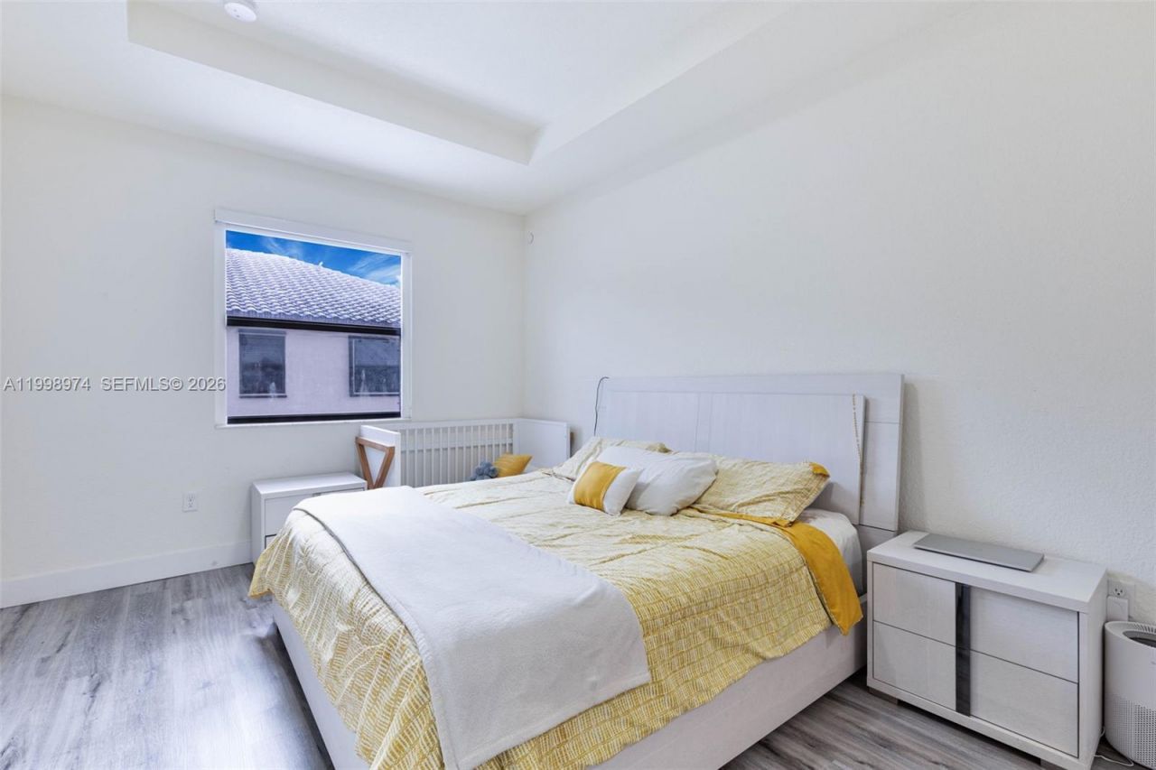 15070 SW 119th Ln, Miami, FL 33196 Photo