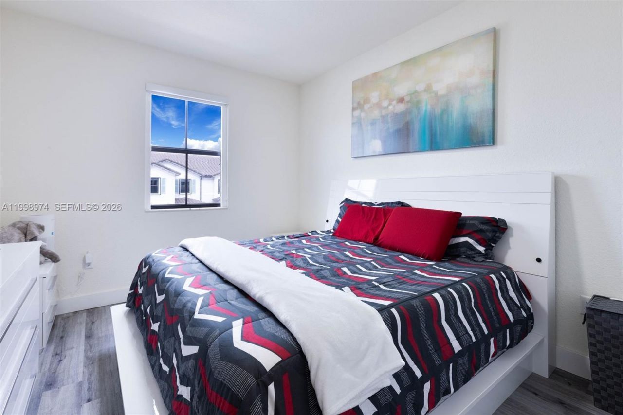 15070 SW 119th Ln, Miami, FL 33196 Photo