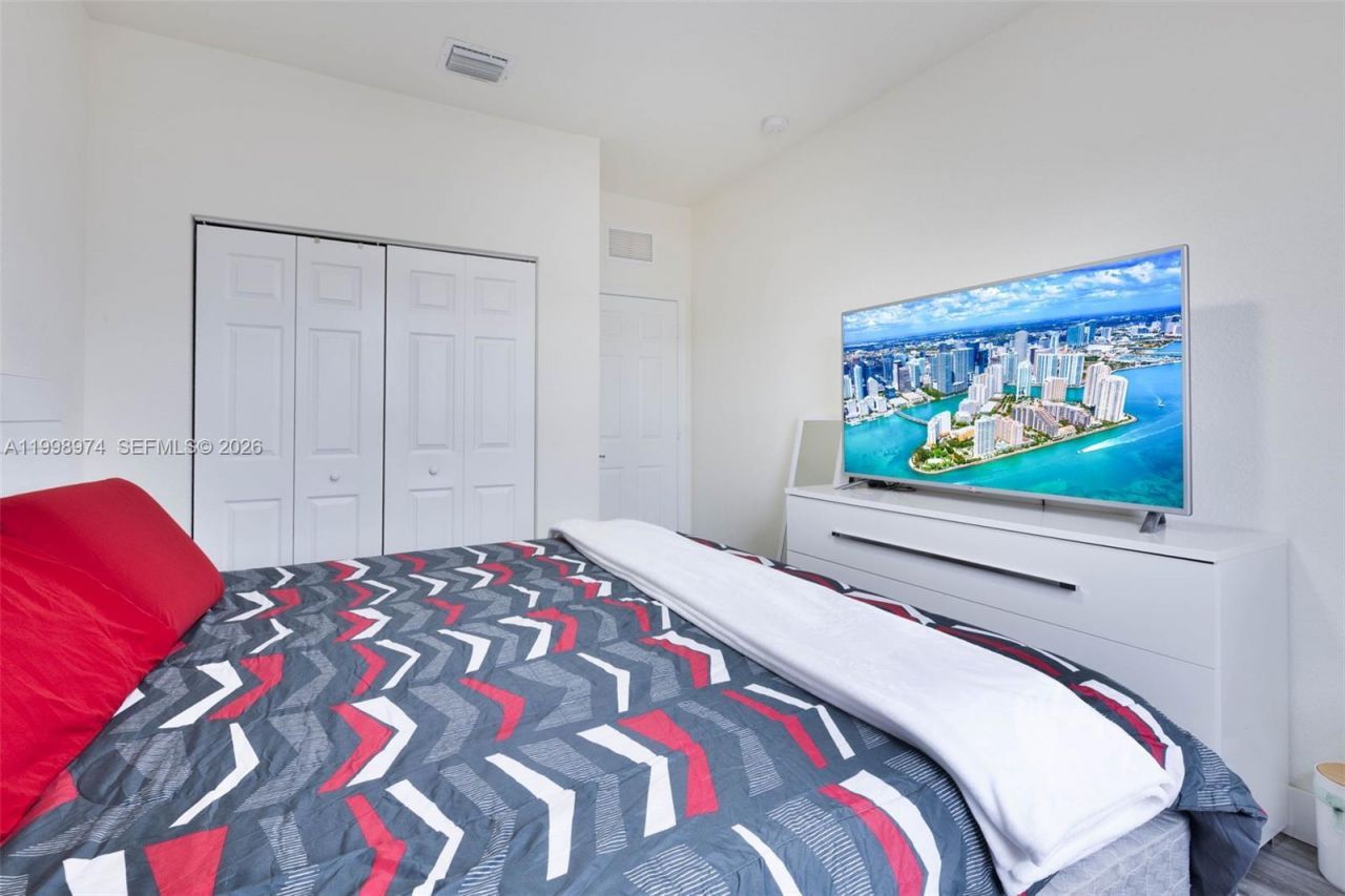 15070 SW 119th Ln, Miami, FL 33196 Photo