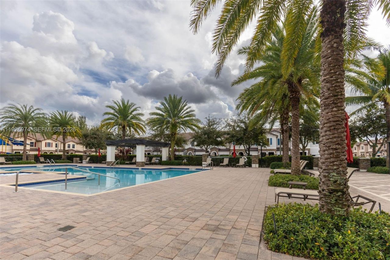 15070 SW 119th Ln, Miami, FL 33196 Photo