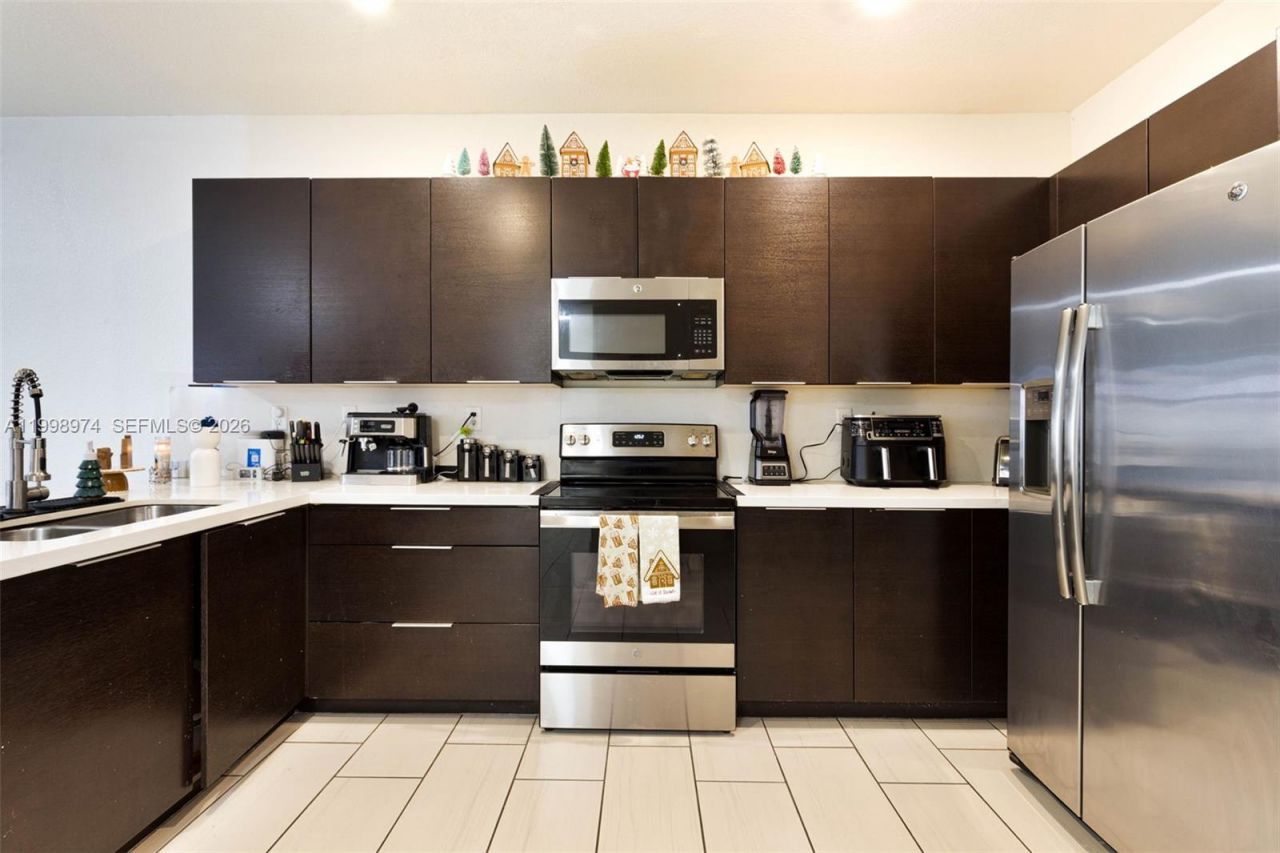 15070 SW 119th Ln, Miami, FL 33196 Photo