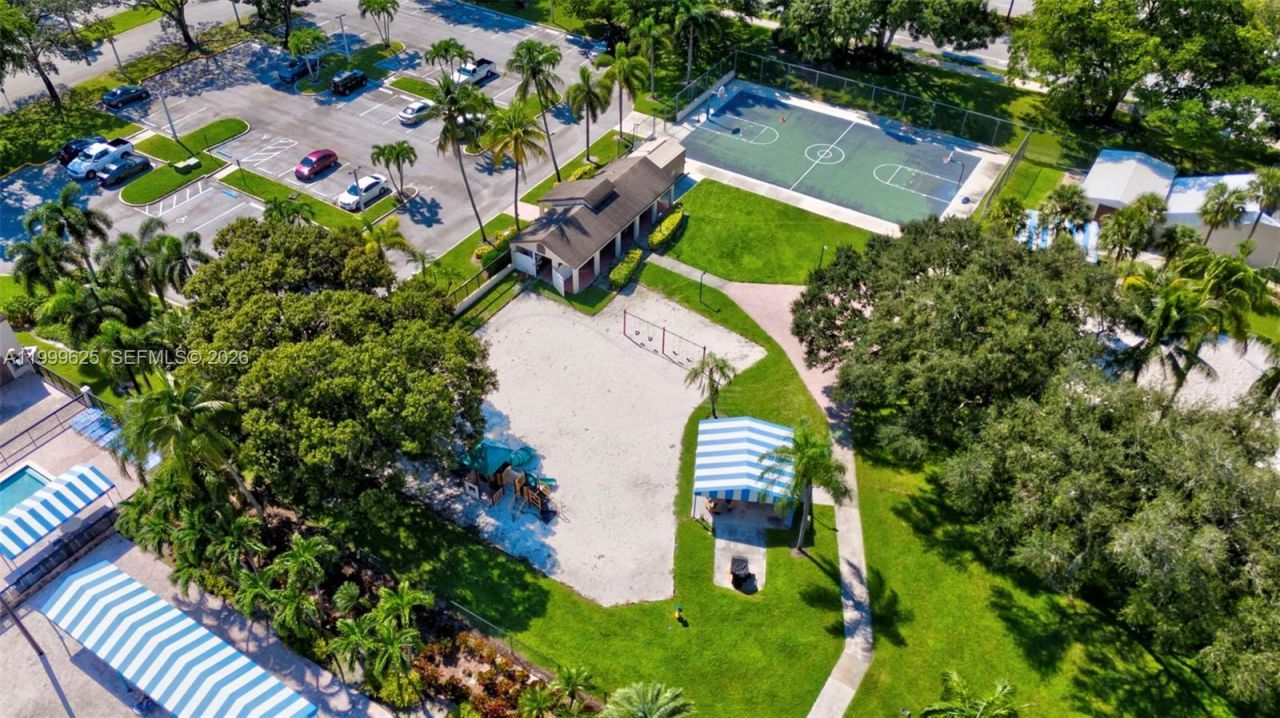 4350 NW 30th St, Unit 233, Coconut Creek, FL 33066 Photo