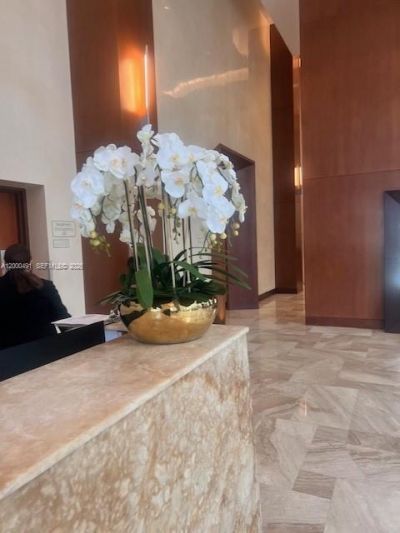 31 SE 5th St, Unit 4212, Miami, FL 33131 Photo