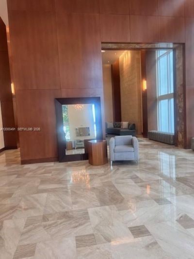 31 SE 5th St, Unit 4212, Miami, FL 33131 Photo