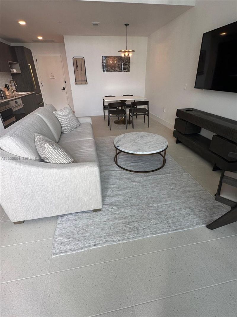 159 NE 6th St, Unit 4811, Miami, FL 33132 Photo