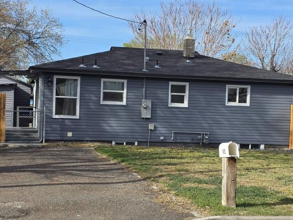 1925 Poplar Ave., Twin Falls, ID 83301