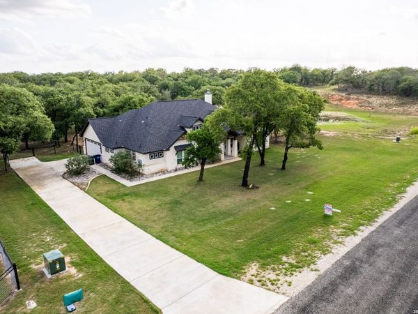61 ACRES Crescent Ridge, Adkins, TX 78101