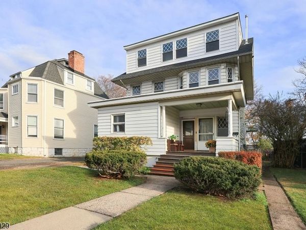 7 Olyphant Dr, Unit 2, Morristown, NJ 07960